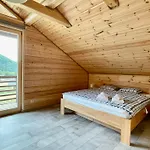 Pod Stupkou Nyaraló *